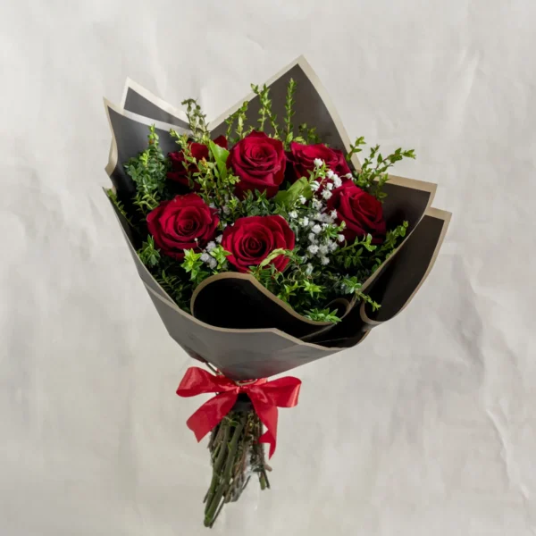 Ramo rosas rojas