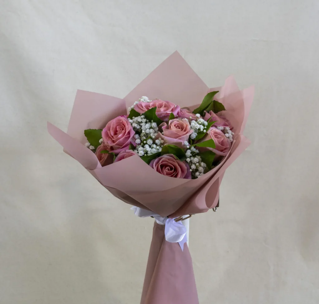 Ramo 12 rosas, rosado