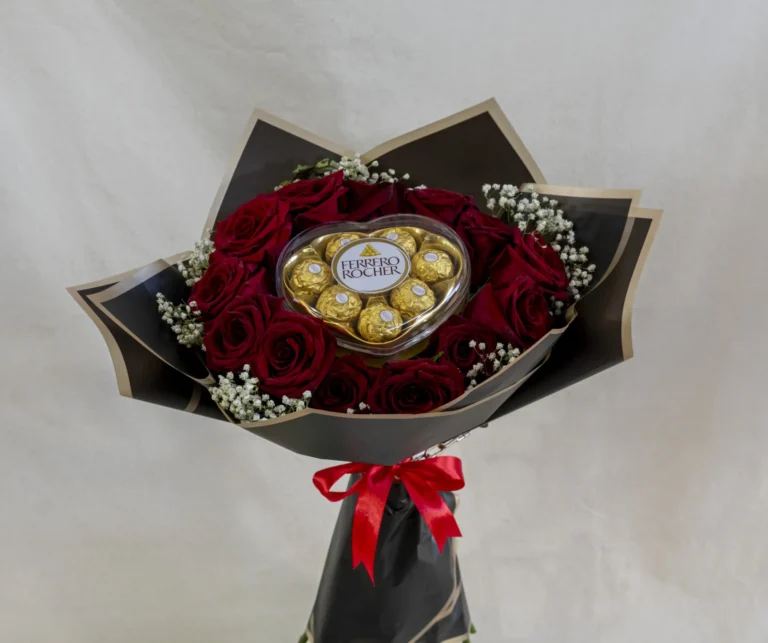 Ramo corazón y bombones