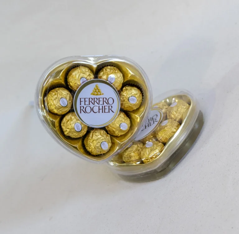 Bombones corazón 8 un. Ferrero